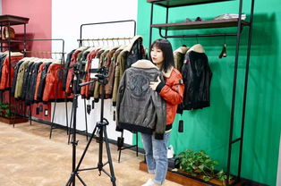 瞄准四季服装产业基地，以服饰研发打造区域经济发展新引擎